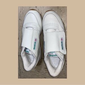 Reebok Velcro Sneakers 4 1/2
